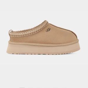 *SOLD* UGG Tazz Platform Slipper Mustard Seed Size 9